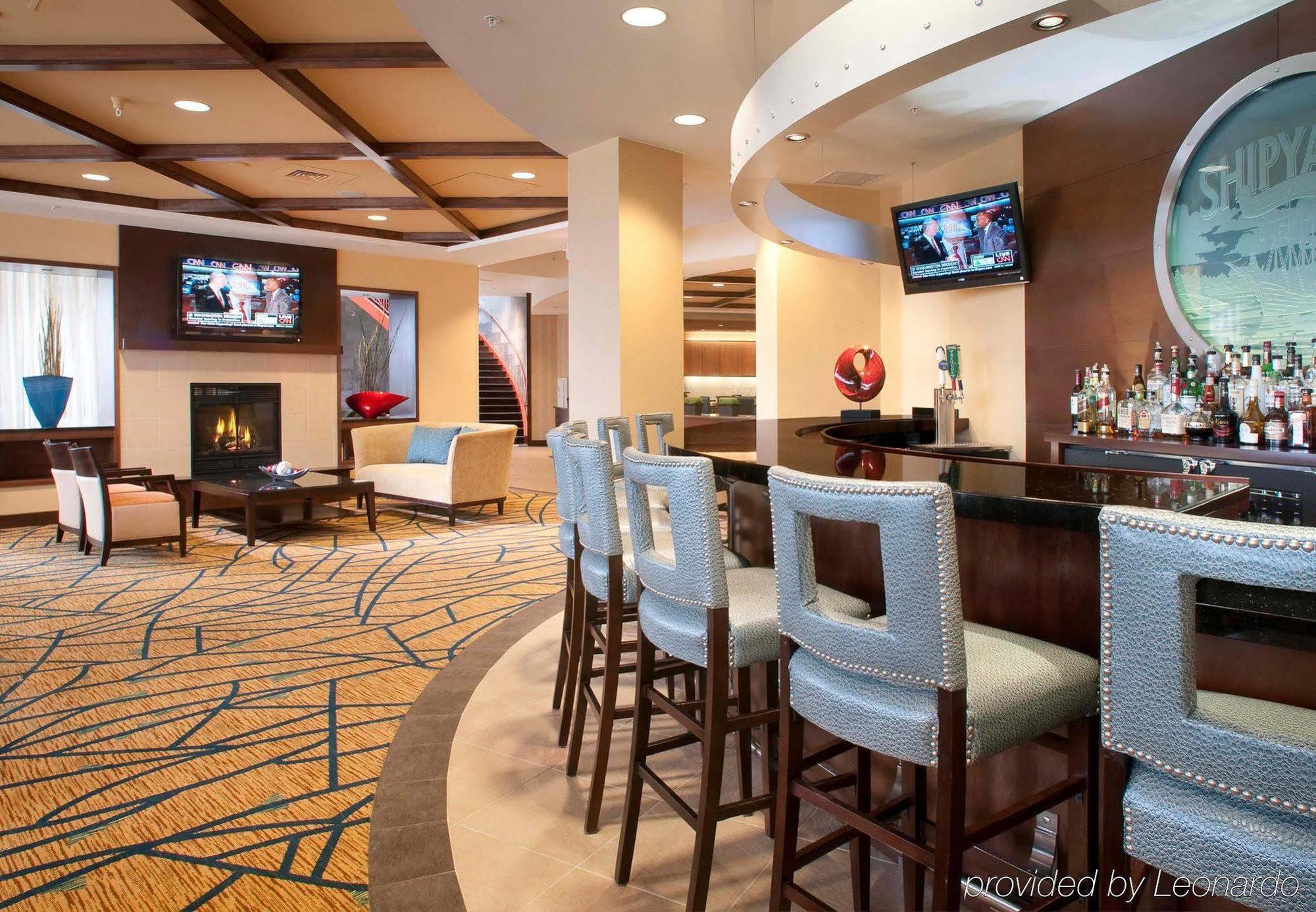 Residence Inn Portland Downtown Waterfront Екстериор снимка